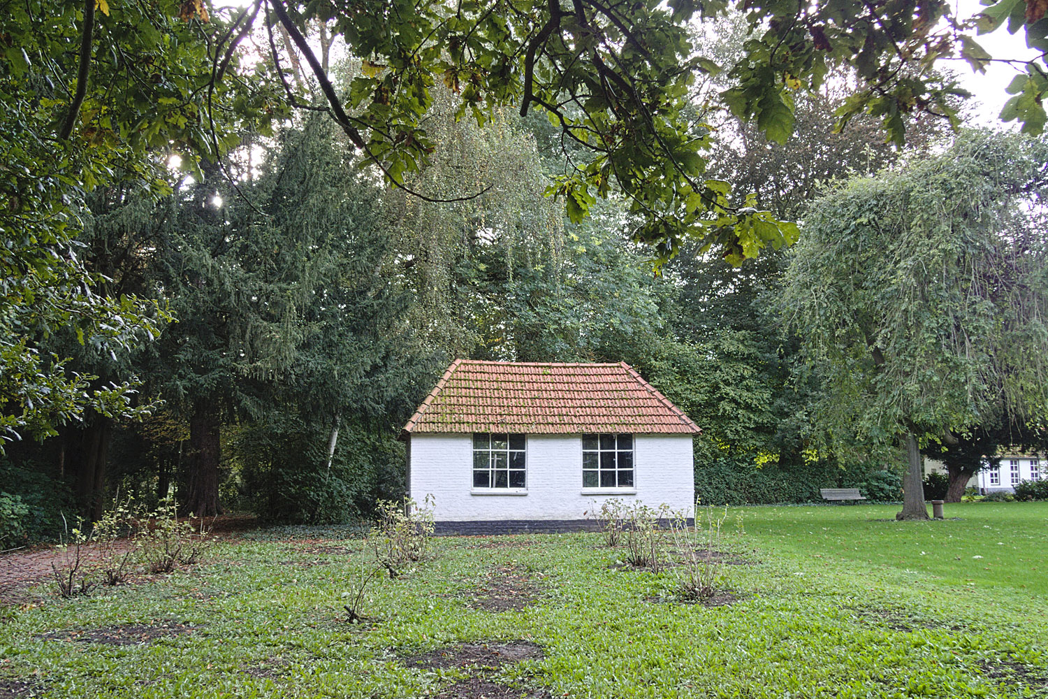 Vandaar ook nog een foto van het tuinhuisje.